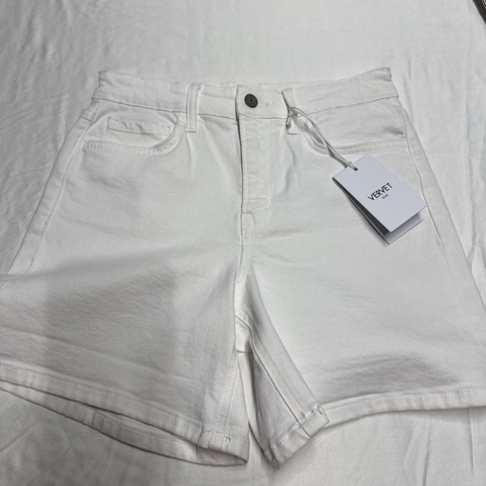 Vervet Rebecca High Rise Shorts White Medium